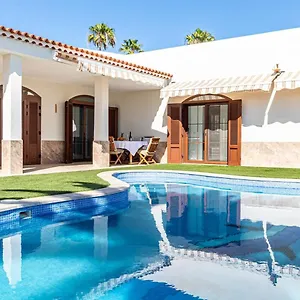 blue-dream-villa-with-private-pool.tenerifehoteles.net/